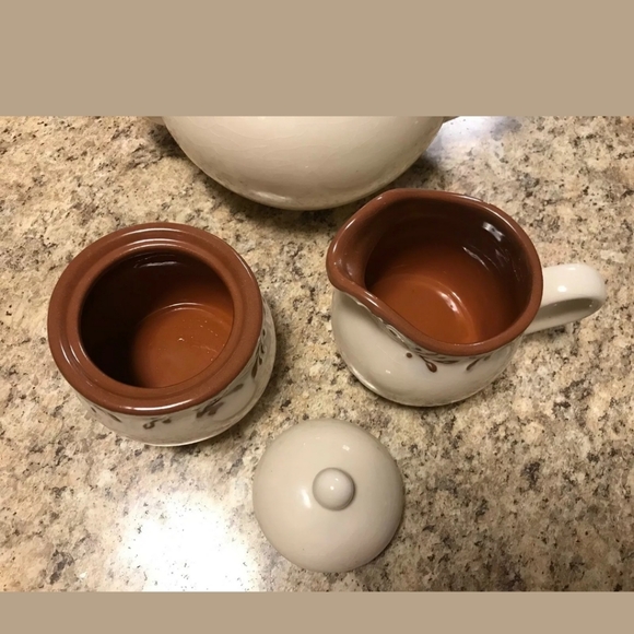 Skye Mcghie Country Fair Teapot & C&S Dish - Picture 2 of 8